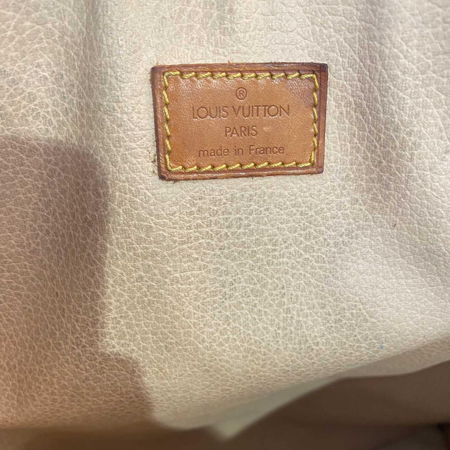 SAC PLAT LOUIS VUITTON